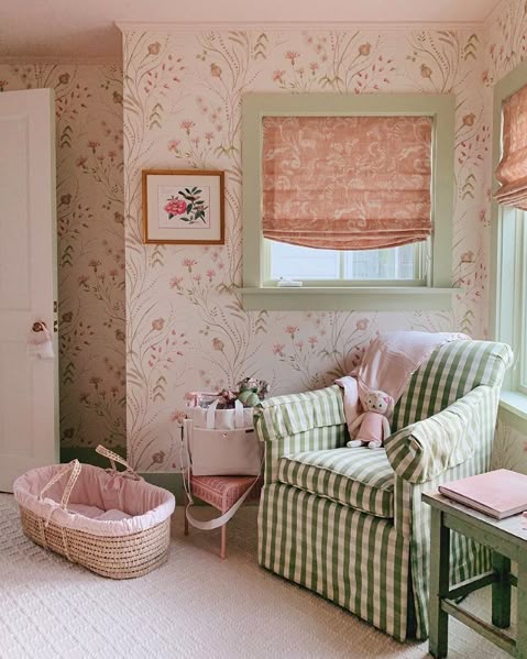 A Wildly Successful Fashion Blogger's Old Village Charleston
