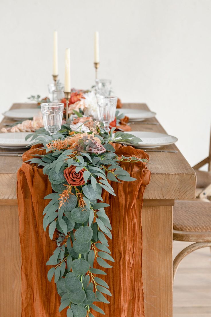 A rustic-elegant look with this wide hand-dyed color gauze t