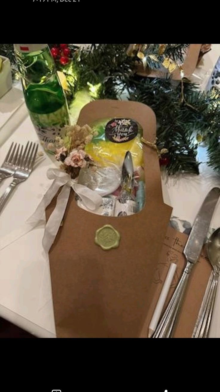 Bridal favors