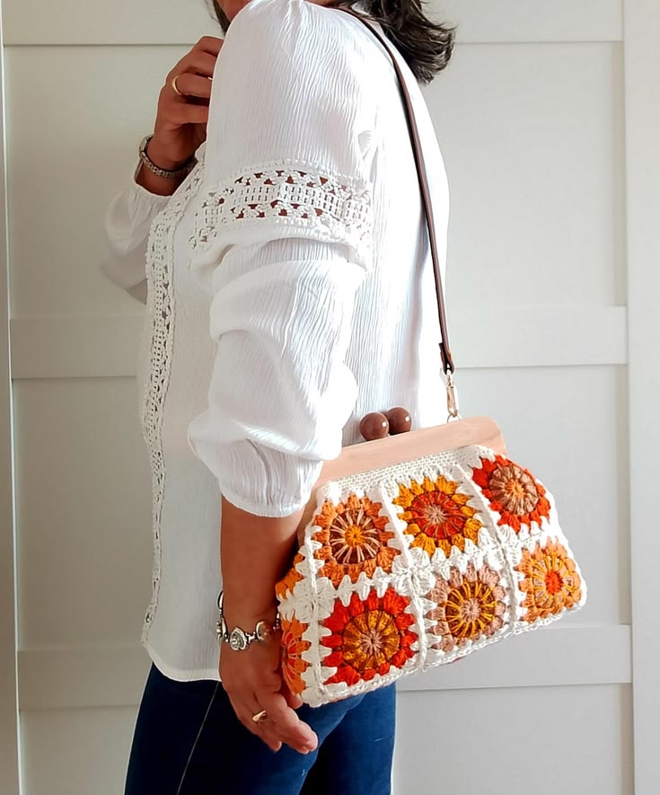 Granny Motif Crochet Clutch Pattern Wooden Frame Purse DIY F