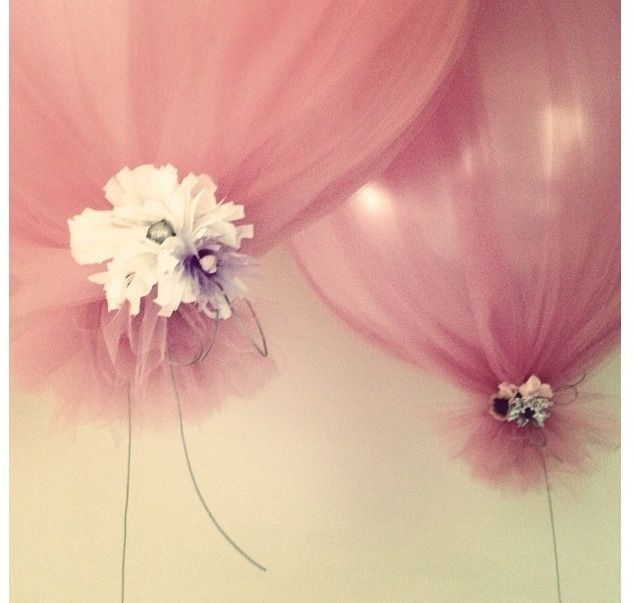 tulle wrapped balloons.