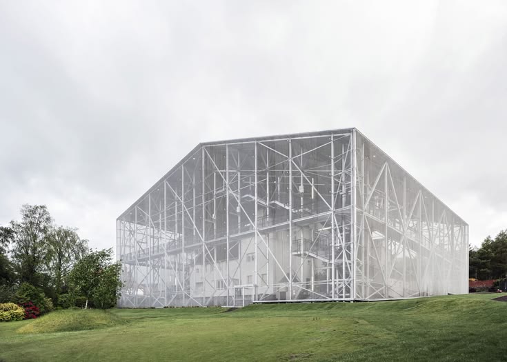 HIC | Carmody Groarke > The Hill House Box | HIC