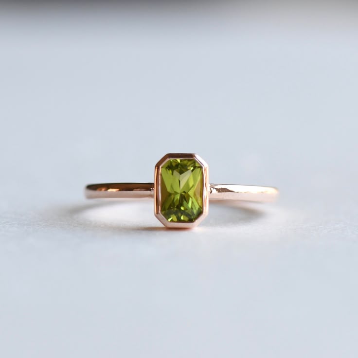 10k Solid Gold Peridot Ring, Statement Ring, Birthstone Ring