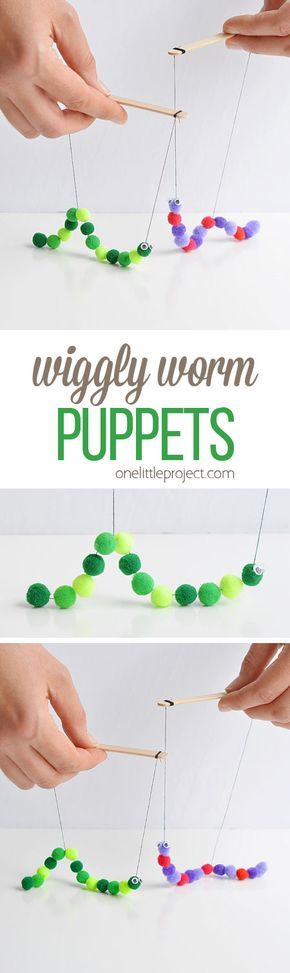 These pom pom wiggly worm puppets are such an adorable craft