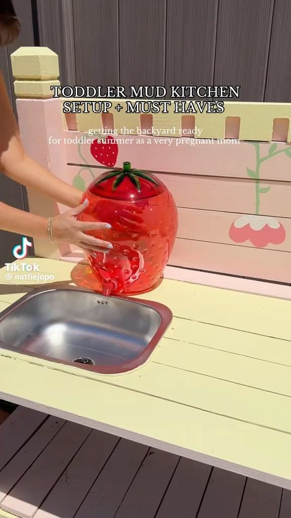 #mudkitchen #outdoorplay #diy #fairycore #kids