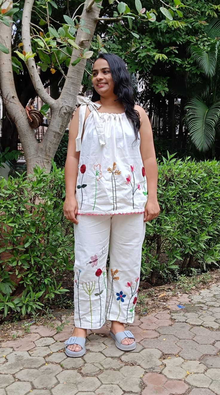 Fabric - 100% cotton khadi 

Art - Hand embroidery work and 