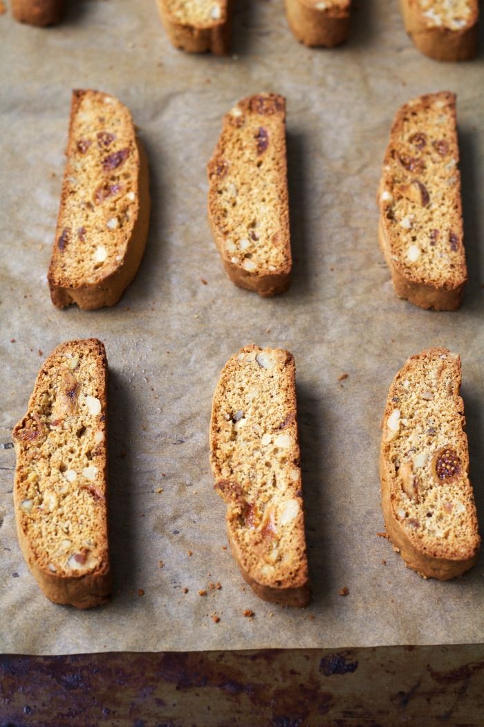 Fig and Walnut Biscotti #einkorn #biscotti #italianrecipe