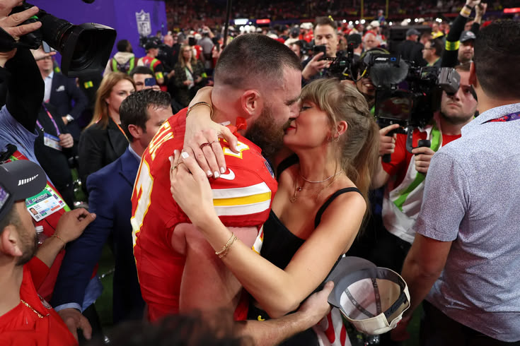 Tudo o que sabemos sobre o casamento de Taylor Swift e Travi