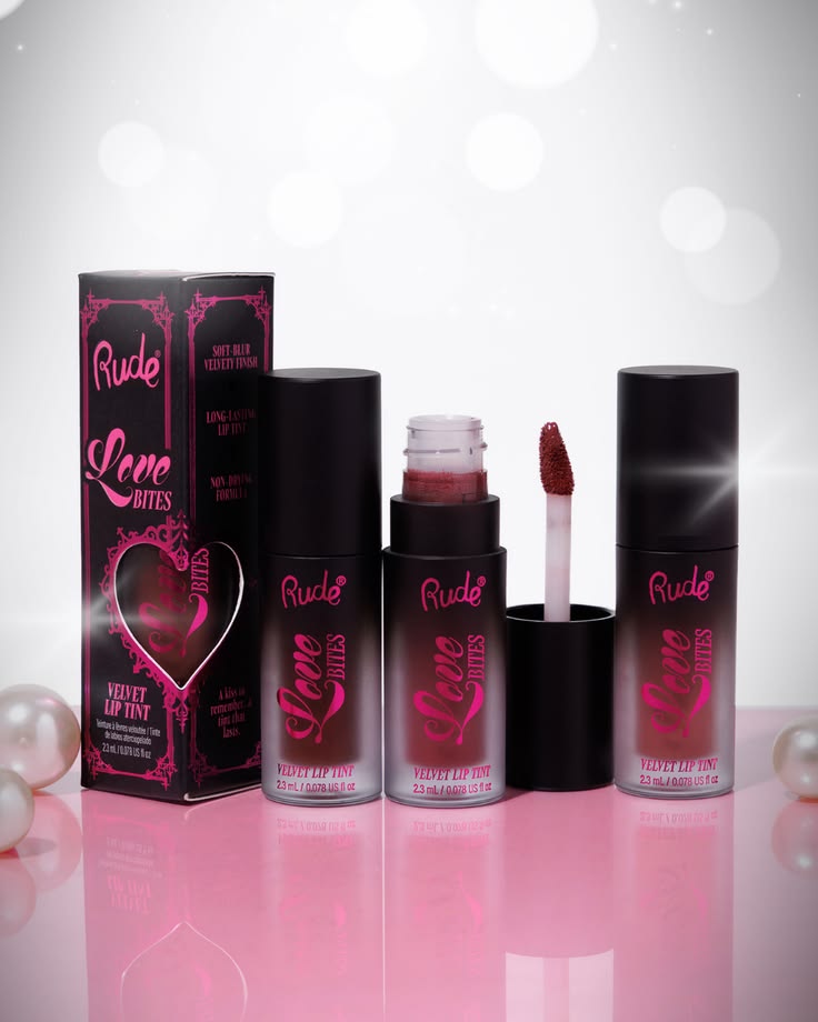 A soft velvet finish with a stain that stays. 💋 Discover Lov