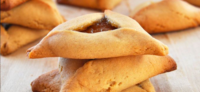 It isn’t a proper Purim without some tasty hamantashen! Pie 