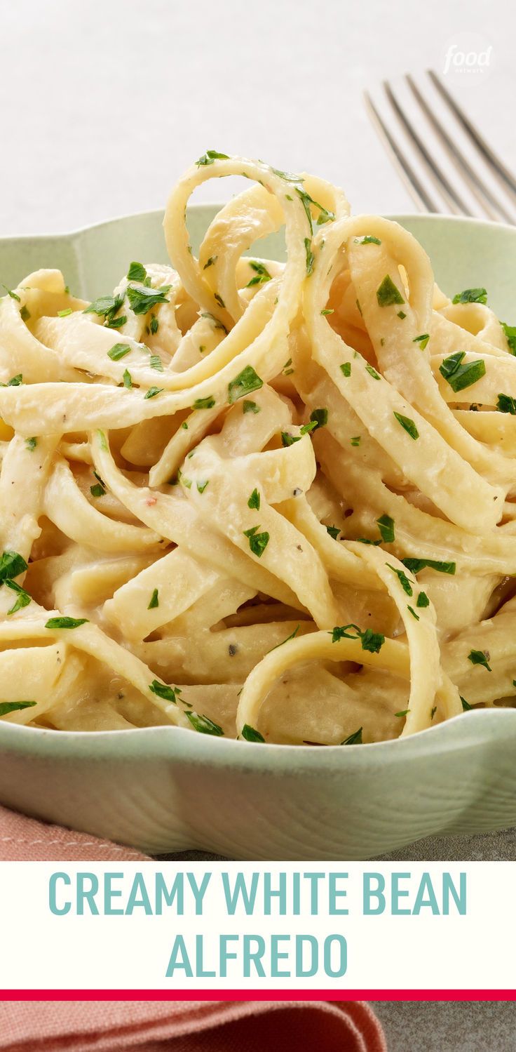Recipe of the Day: Creamy White Bean Alfredo 👌 We took one o