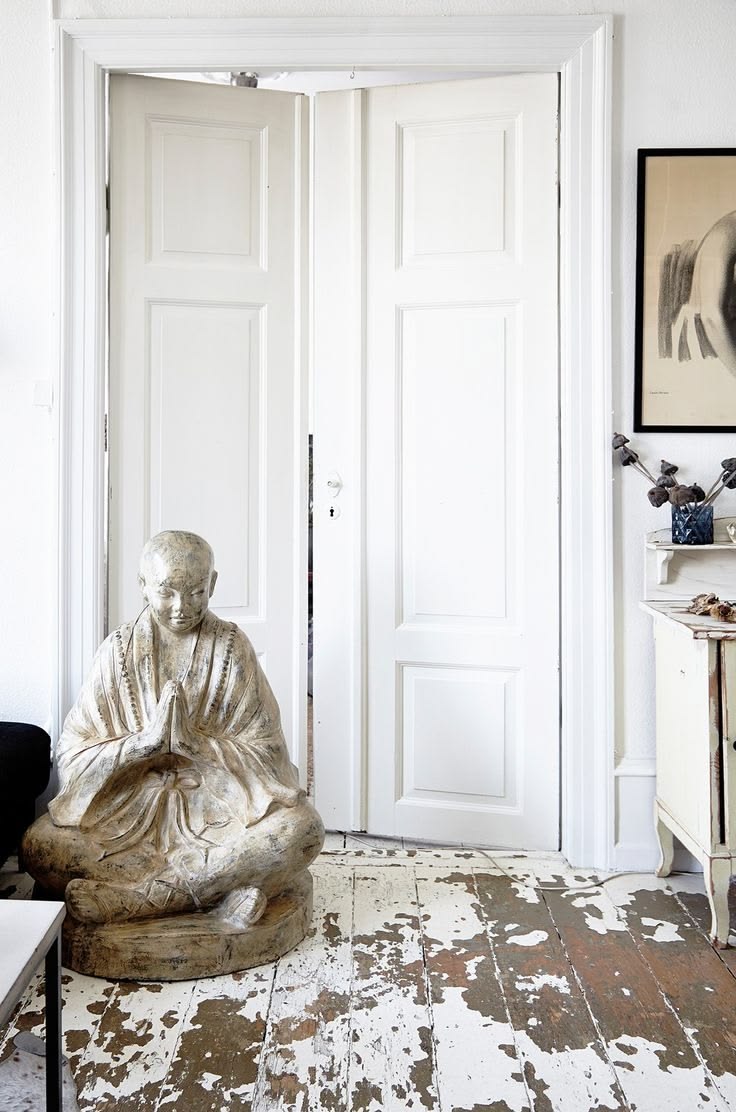 The Art of the Altar: Creating Serene Spaces with Statuary