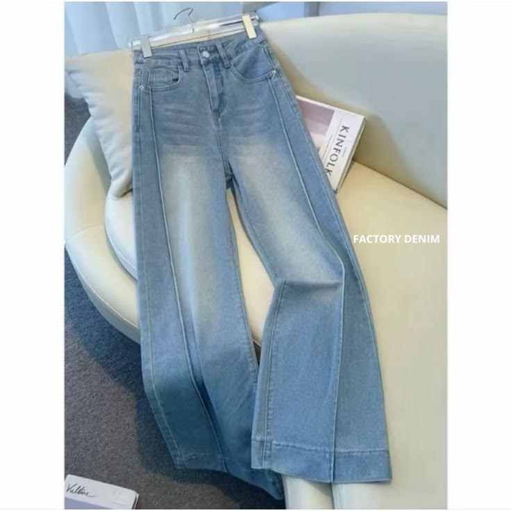 New Biru Kekinian Highwaist Kulot Loose Celana Wide Leg Jean