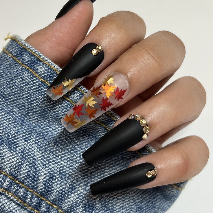 50+ Charming Fall Nail Art
