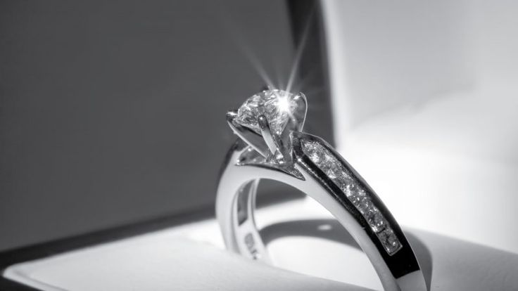 Going to buy an engagement ring? You definitely like this be