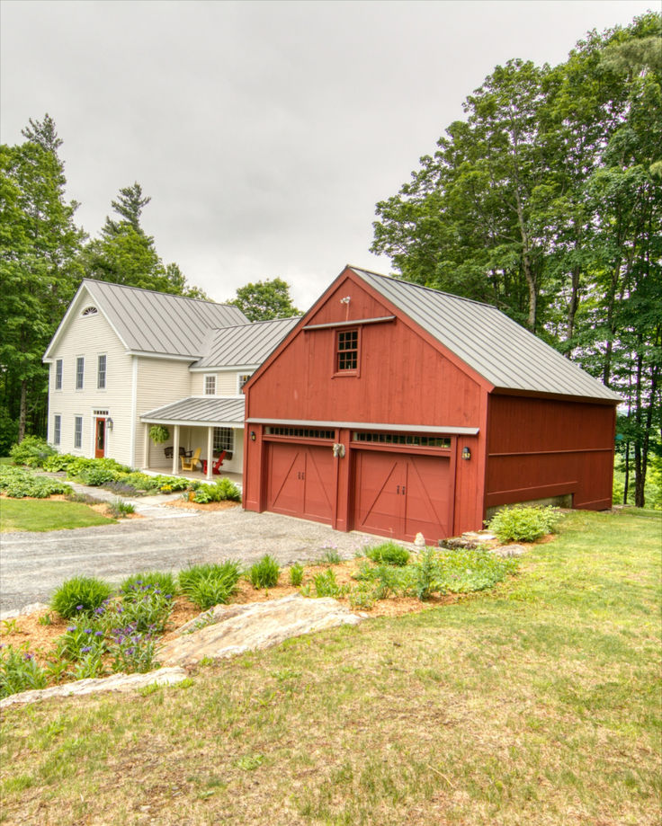 Welcome to Butler-Middlebury Farmhouse. Cozy yet refined, th