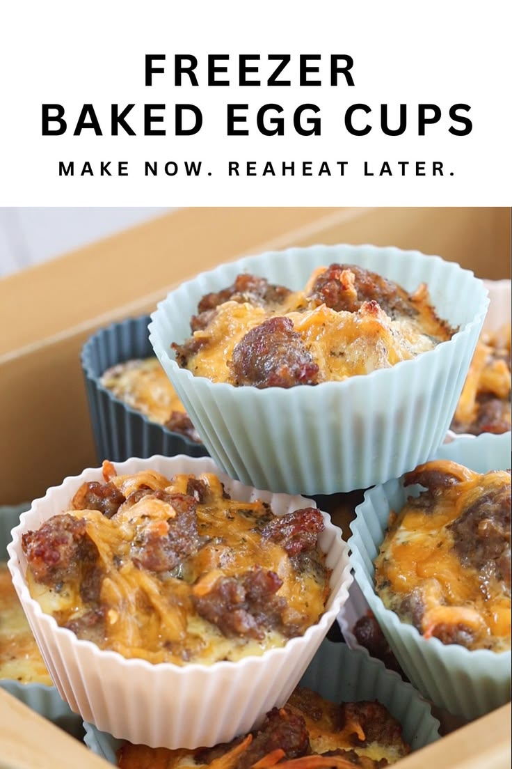 These baked egg cups are an easy make-ahead breakfast with s