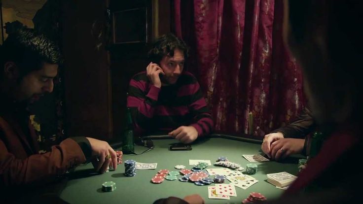Carlsberg puts friends to the test #prank #advertising #mark