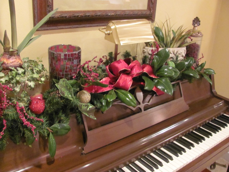 Christmas garland on the piano