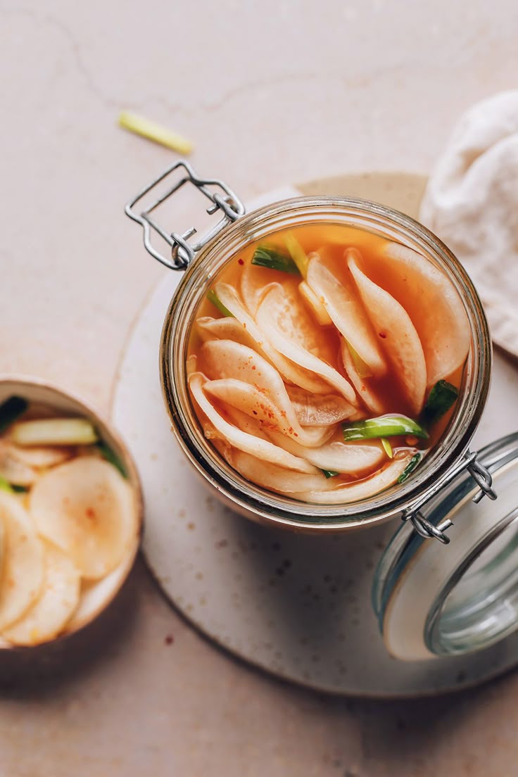 Daikon Kimchi (vegan Kkakdugi recipe)