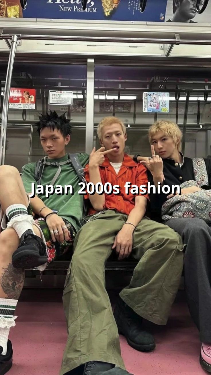 2000s Japan Fashion Vibe  #JapanStreetwear #TokyoStyle #2000