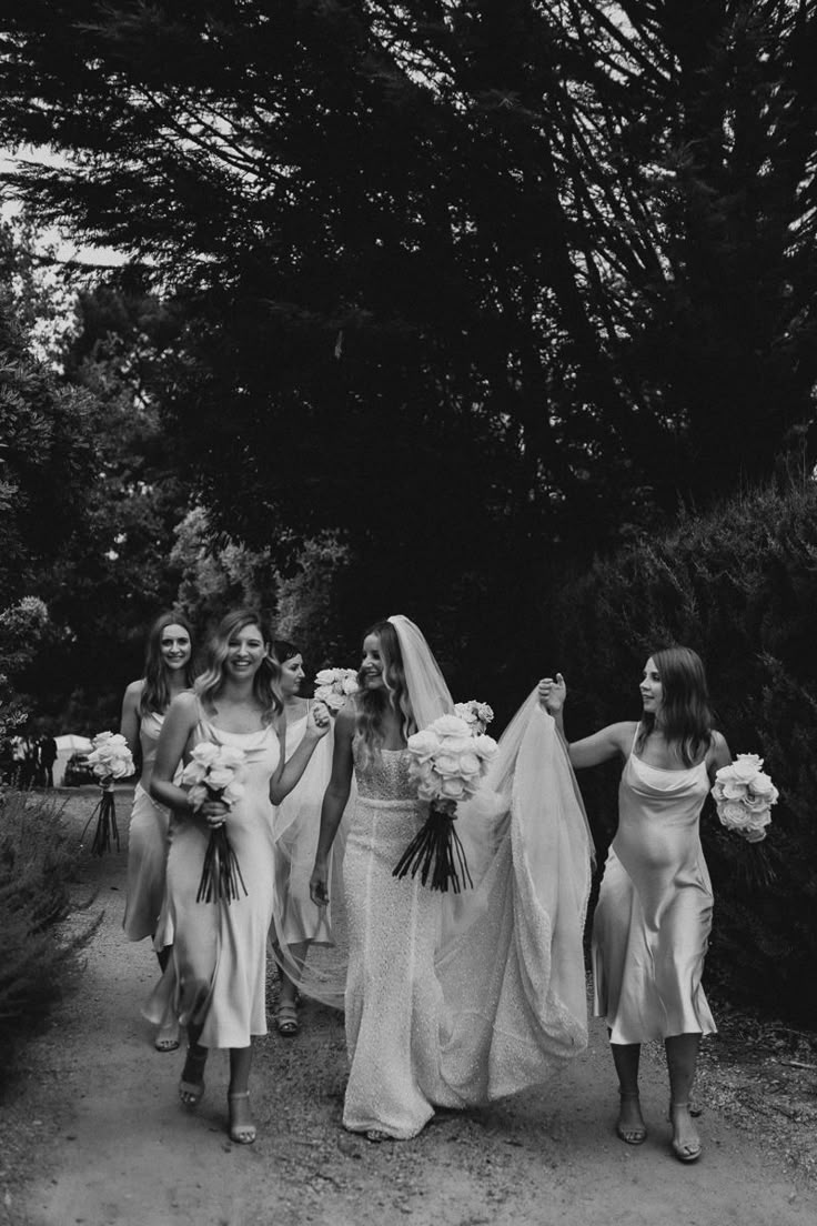 Real Wedding – Jessica & Kyle, Uraidla SA - Ivory Tribe