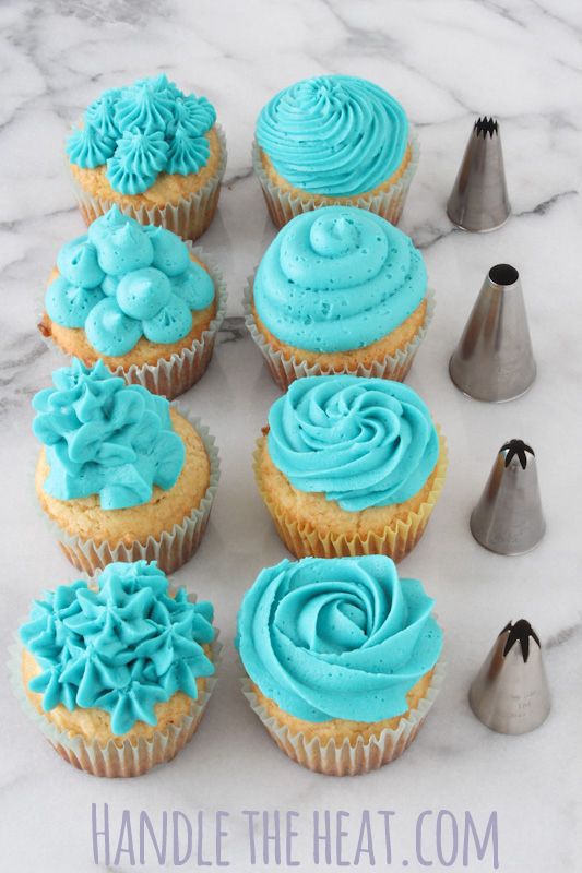Cupcake Decorating Tips (and a video!) from HandletheHeat.co