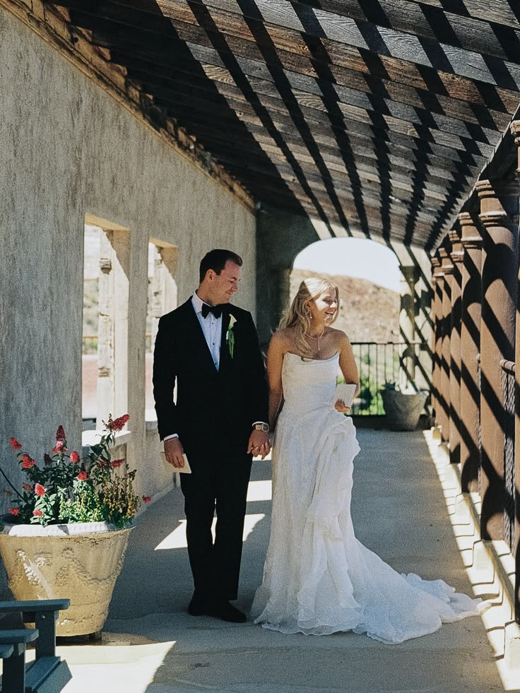 Caroline & Quinn’s wedding was celebrated in the charming to