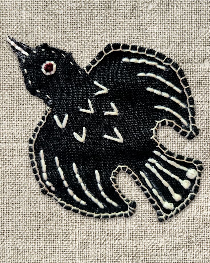 hand quilted folk art applique loon #applique #folk #handsti