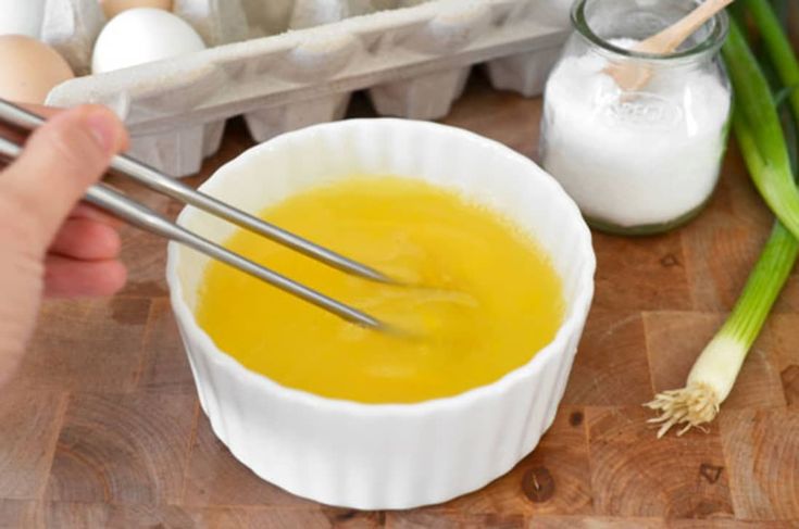 INGREDIENTS 2 large eggs 1/4 teaspoon salt 1/2 cup water, pl