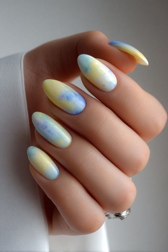 20 Lemon and Blue Nail Ideas