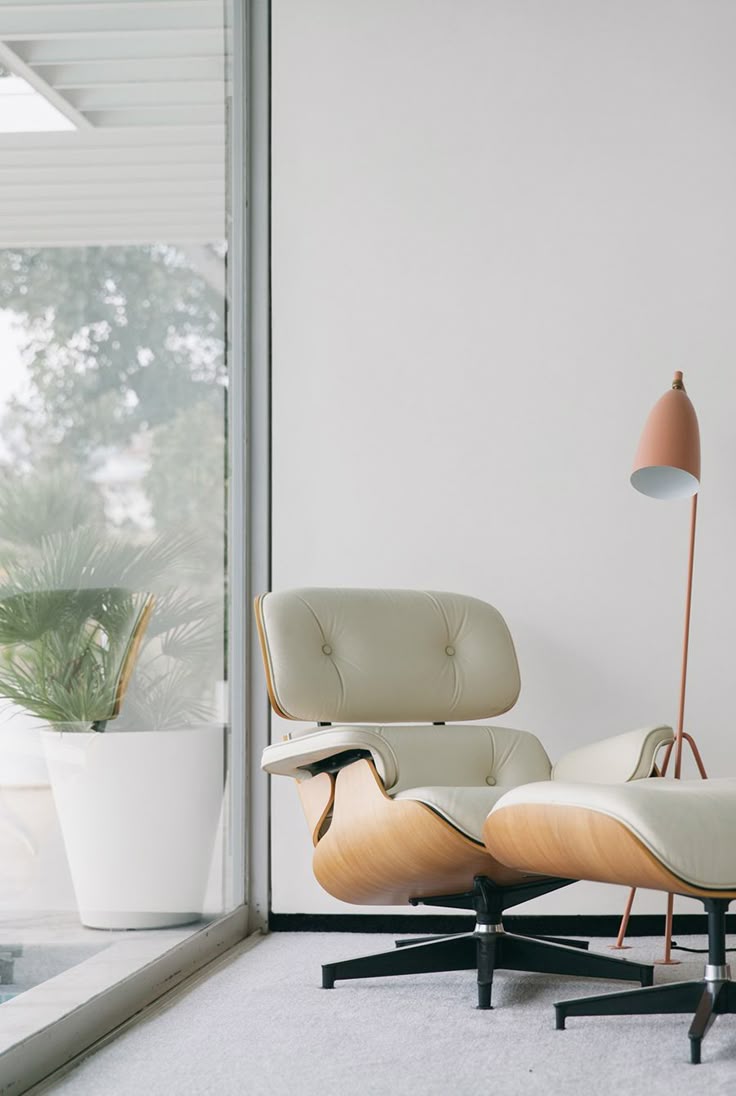 Stahl House | Cereal Magazine Volume 8 | Eames chair and ott