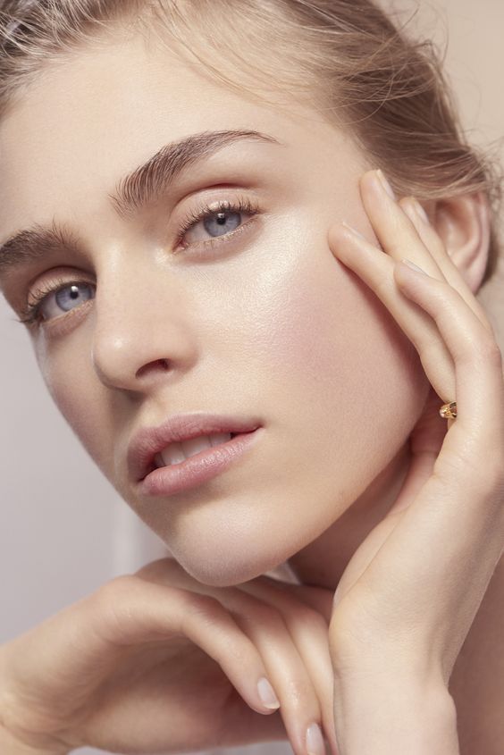 Shop fashion & beauty from the biggest retailers in the worl
