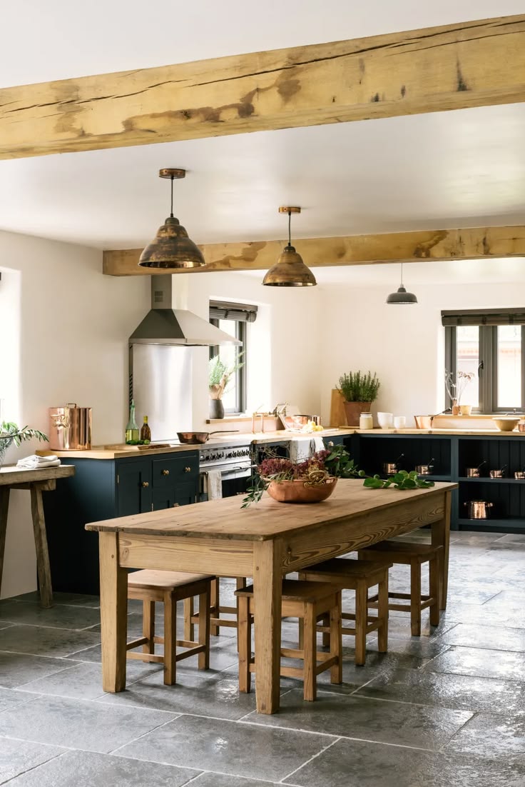 The Leicestershire Kitchen in the Woods