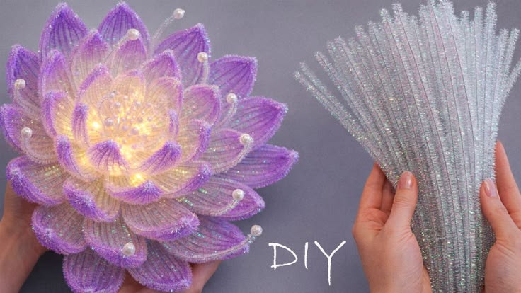 INCREDIBLY BEAUTIFUL Glowing Lotus Pipe Cleaner Night Light