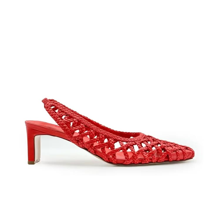 How I’m Styling the Shoe of the Summer