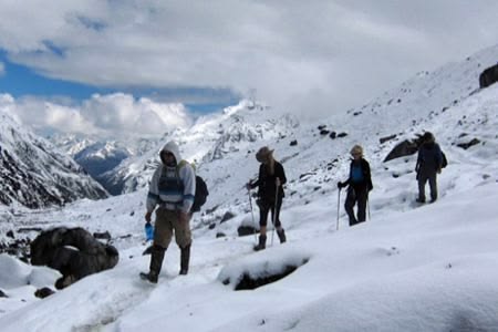 Discover delightful Shimla packages from Mangalore with comf