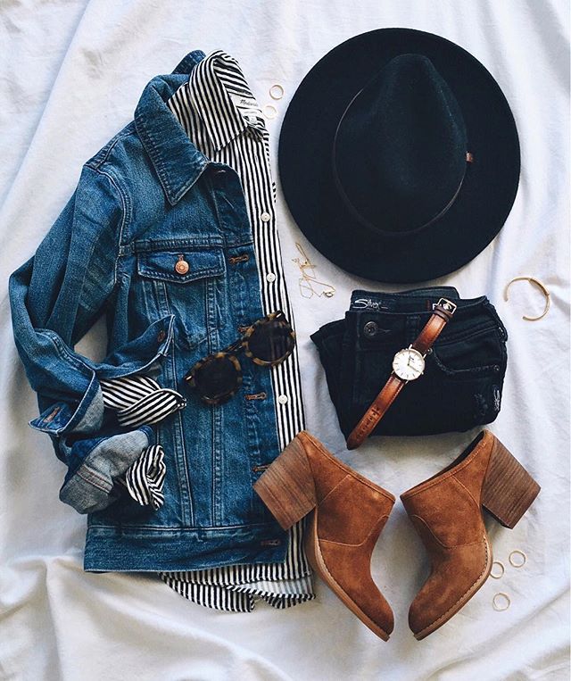 Jeansjacke/ Outfit/ Stiefeletten/ Herbst