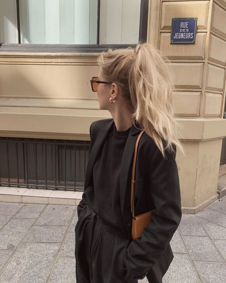 Anastasia Rystova on Instagram: “Paris uniform ♥️”