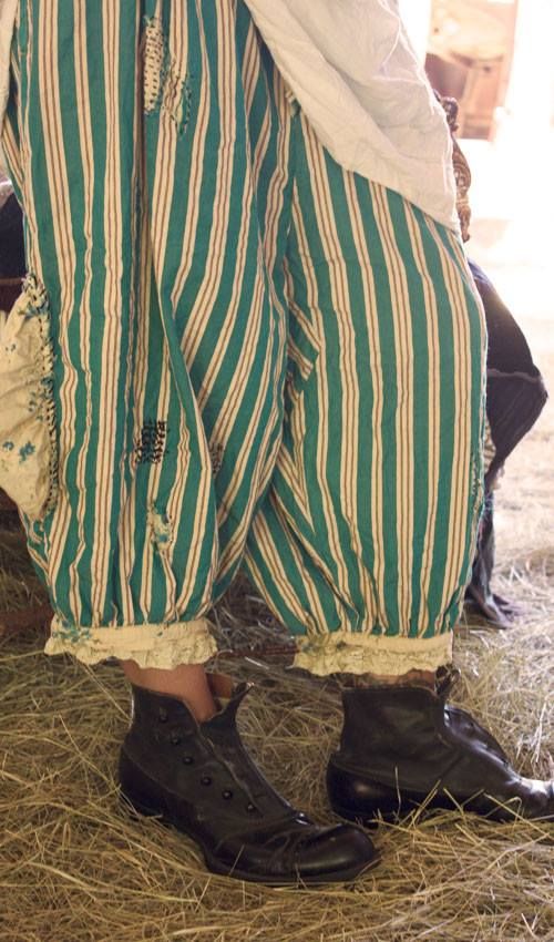 ooo, bloomers!