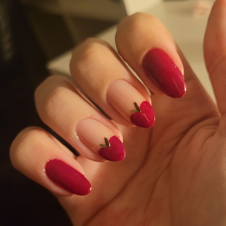 #naildesign #nails #twee #apple #nailinspo #applenails #insp