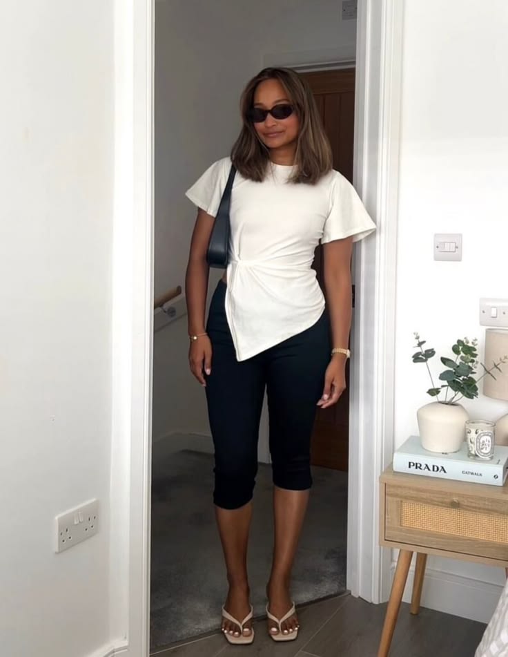 17 Cutest Capri Pants Outfit Ideas For Summer