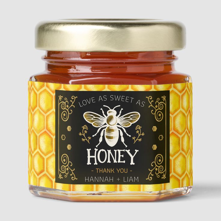 These gorgeous eye-catching wedding honey favors include the