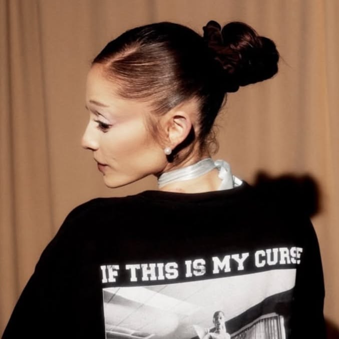 ariana grande icon iq