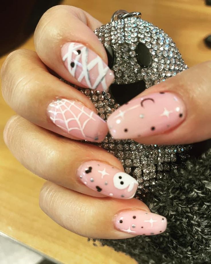 Floral nails bring a touch of nature's beauty to your finger