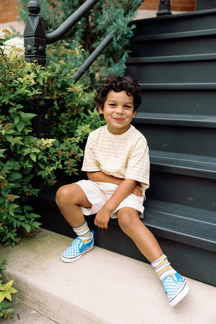 Front steps, neutral linen, and two little kids who would no