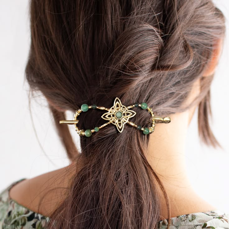 This month's Mane Event Taryn is a Celtic-inspired charm, re