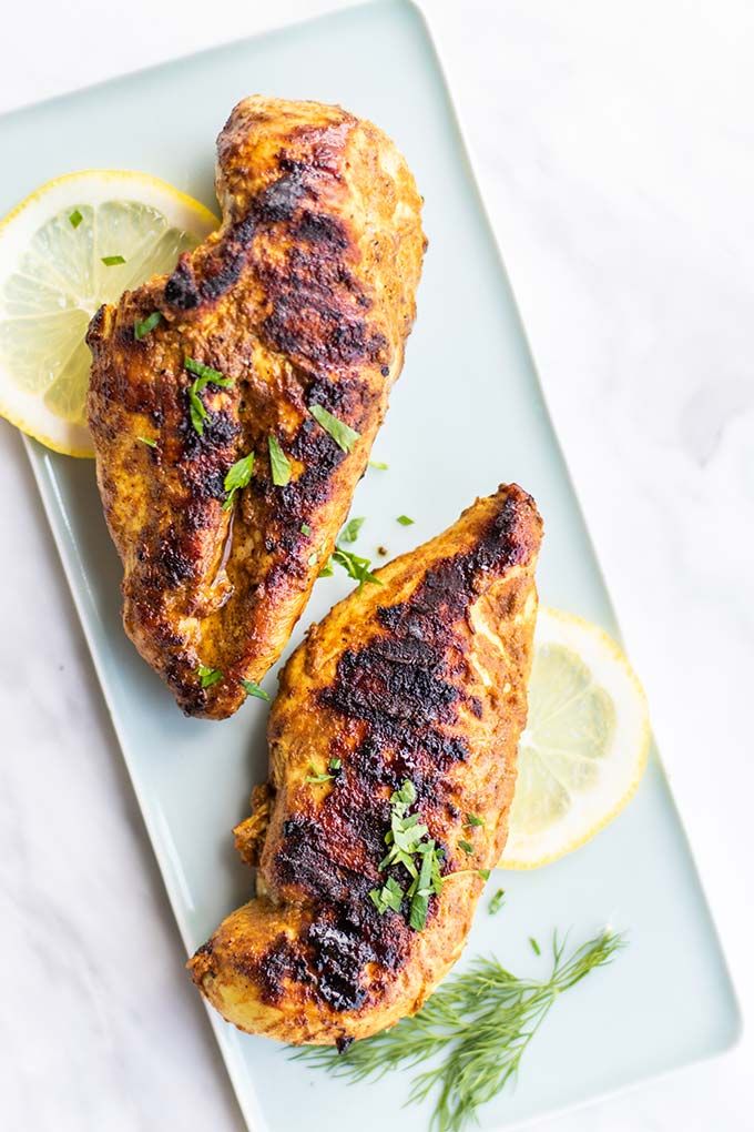 Grilled Moroccan Chicken / This fresh take on a classic chic