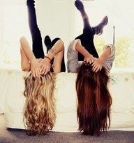 20 Artsy Best Friend Pictures @Anna Totten Totten Totten Tot