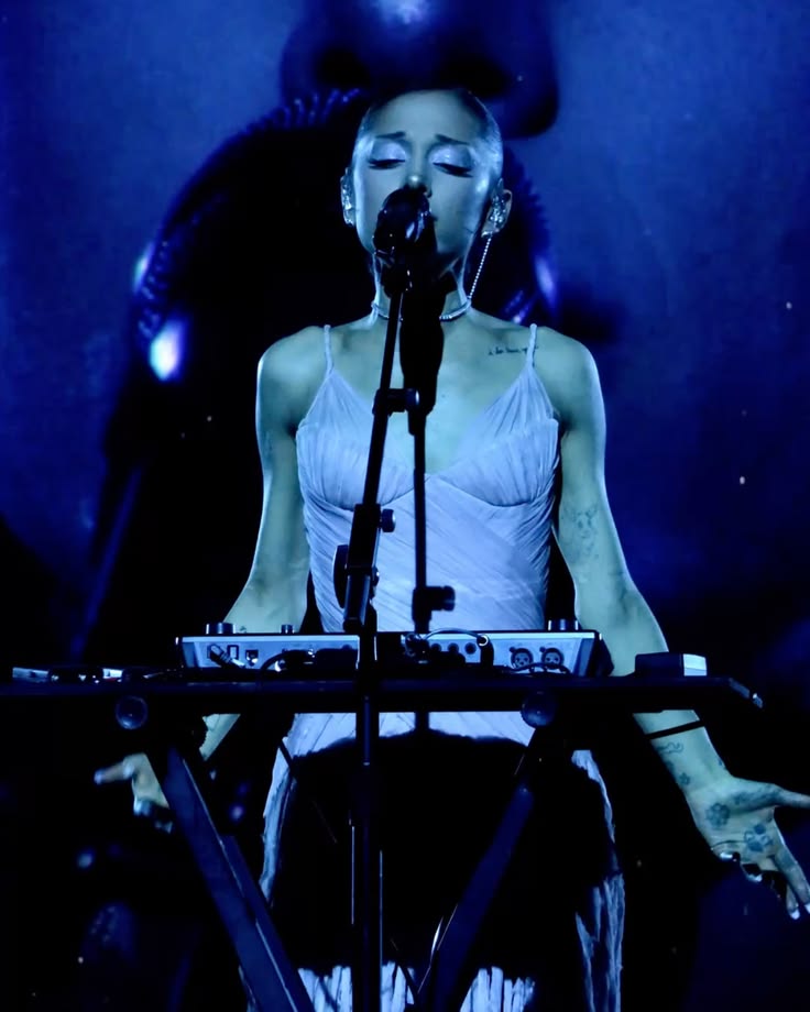 ariana grande for the eternal sunshine tour 🩰 
#arianagrande